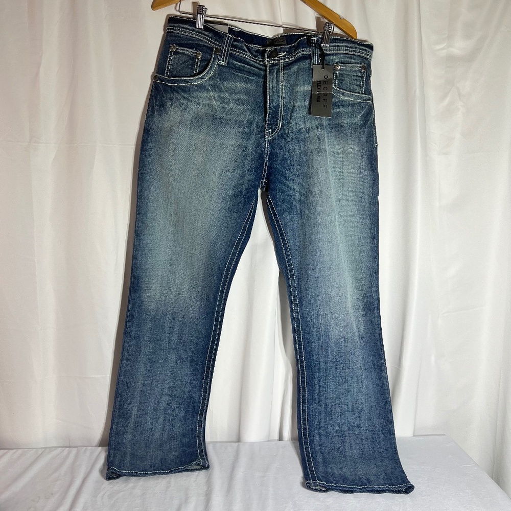 Decree Classic Straight Jeans 38x32